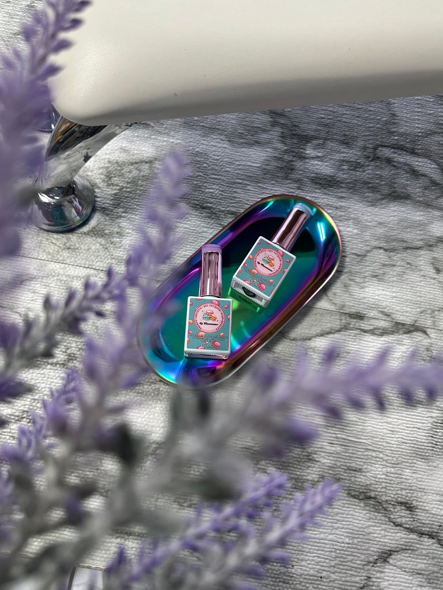 Le Macarons Collection